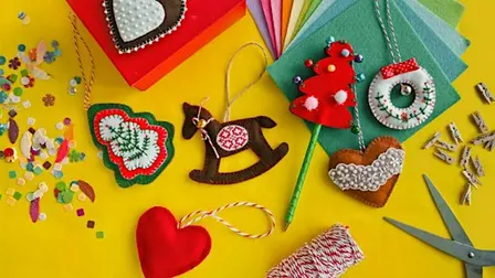 Create & Connect: Festive Felt - Make Your Own Christmas Decorations