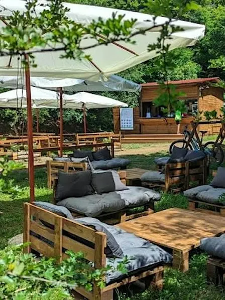 trekking dolce  e pranzo in baita