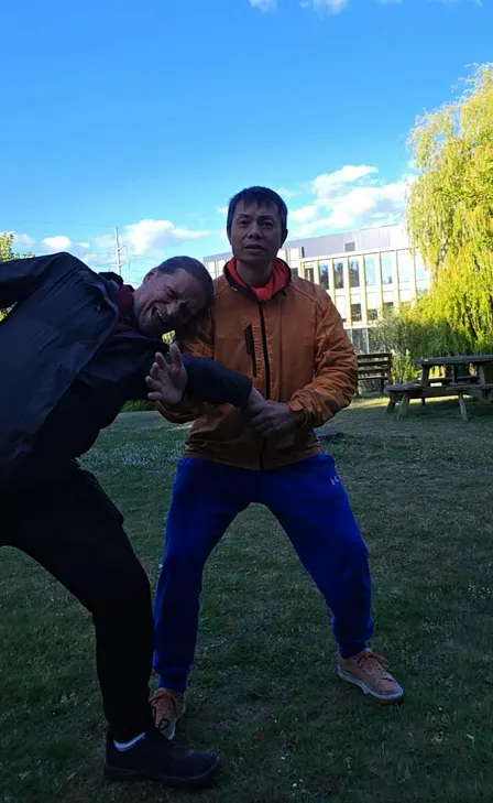 Kung fu SELF-DEFENCE