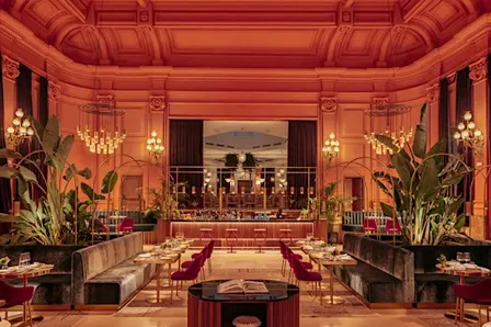 HOTEL TAPA TOUR'26