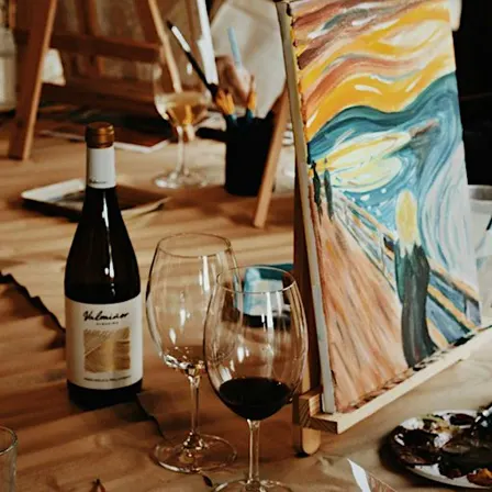 Paint & Sip bei Seventh Studios
