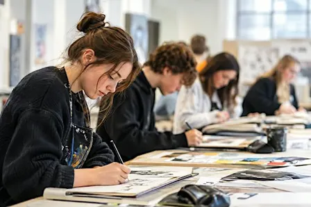 Art & Sketchbook Workshop A-Level  / GCSE