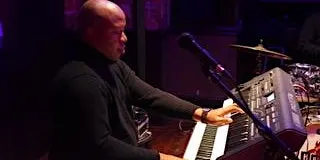 Darwin Martin Performs at Palate by LRC