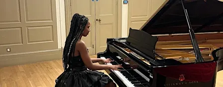 Melissa Monique