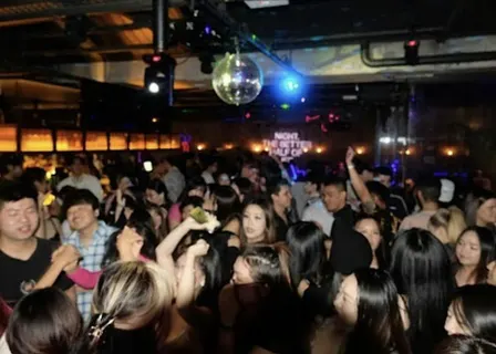 Fiesta de K-pop y «random play dance» gratuitos (después del concierto)