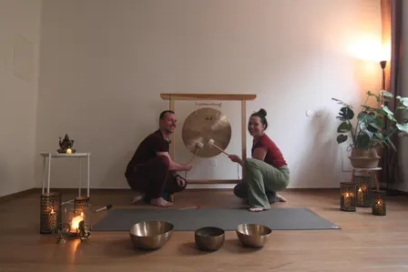 KAKAO • YIN YOGA • SOUNDBATH