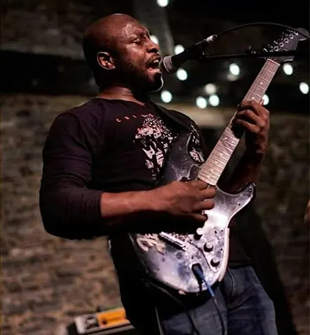 Free Live music with Suli from Marshall Fuzz at The Vineyard at Hershey