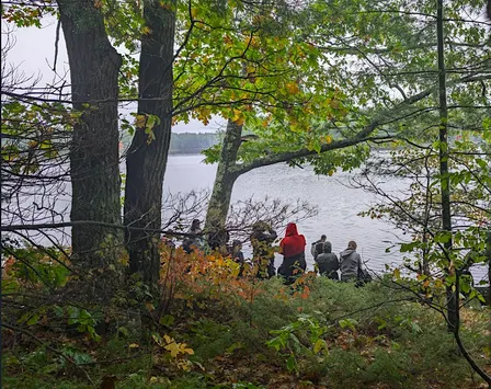 Hardy Lake Loop - Autumn Hike (Transportation included)