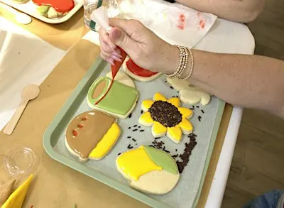 November Sugar Cookie Decorating Class at Yimmies Coffee