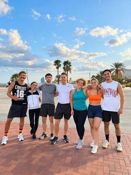 Outdoor Workout + Social Drinks | Meet New People in Barcelona