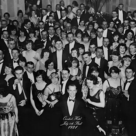 35mm HALLOWEEN-O-THON SPOOKY AFTERPARTY @  Los Angeles Theatre movie palace