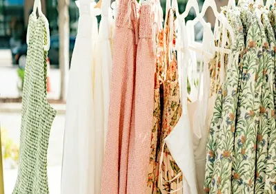 Boutique WAREHOUSE Sale