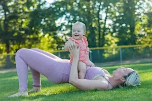 Us Mums Feel Good (Ages 0-18 months)
