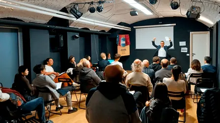 Public Speaking Lab Milano: Parla in pubblico con sicurezza (IT/EN)