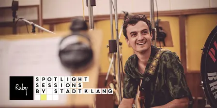 SPOTLIGHT SESSIONS by Stadtklang w/ Folcast
