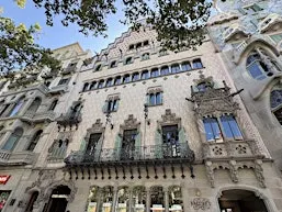 Barcelona Walking Architecture Tour (English only)