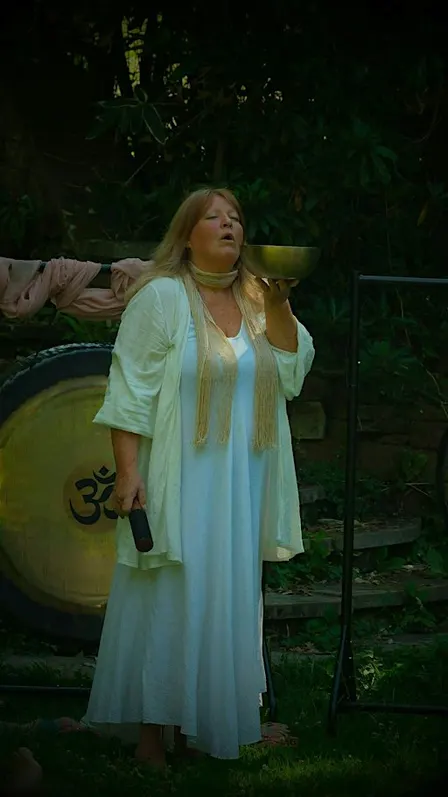 Saturday Morning  GARDEN Gong & Sound Bath.Forest Row  with Leah Star £15