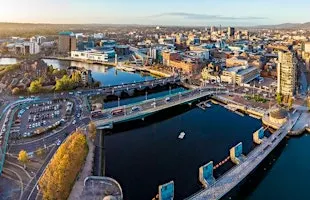 Understanding and managing regeneration and change in Belfast