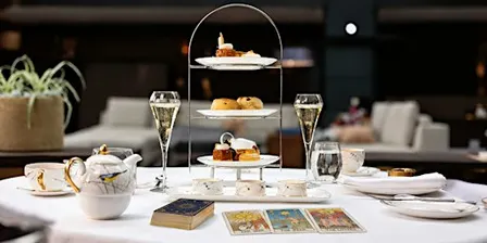 Tea & Tarot