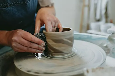 Marbled Clay – On The Potter's Wheel