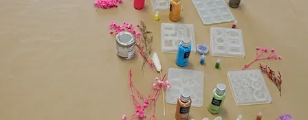 Taller de Joyas con Resina + Desayuno