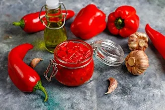 Community Table: Lacto-Fermented Hot Sauce