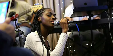 Crowd Worship - Worship as a Way of Living: Part 1 - Abide