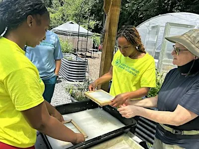 Paper making with Michele Brody