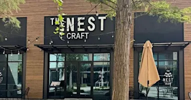 New Location! Professionals Mixer - * Networking and Cocktails* Safe & Fun!