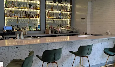 POPULAR DFW Professionals Mixer - * Networking and Cocktails* Safe & Fun!