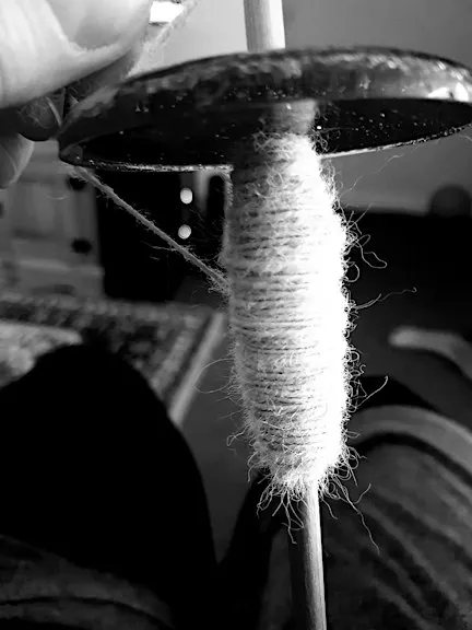 Introduction To Drop Spindle Spinning