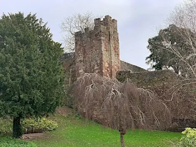 Ruins and Ruminations: drawing inspiration from the land. A creative event.