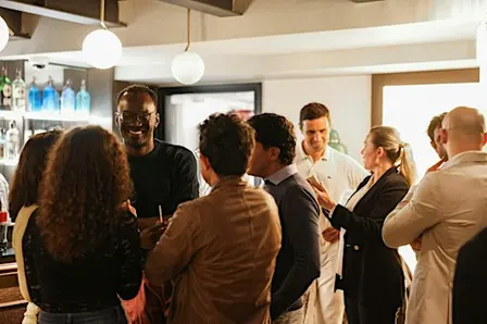 Next Locals Meetup Antibes: Make friends abroad!