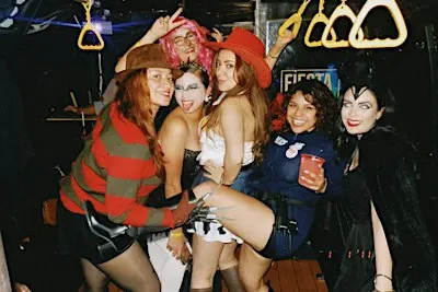 Girls Halloween Party Bus - The Mexican & Foreign Girls Club