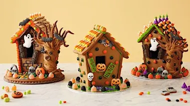 Spooky Gingerbread House Workshop!