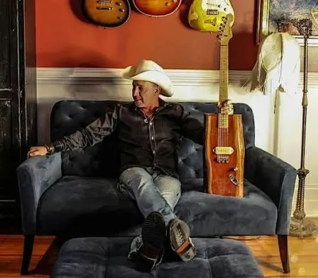 Too Slim & The Blues Saviors