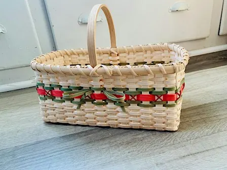 Basketry: Gifting Goodies Basket with Traycee Bosle