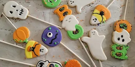 Halloween Cookie Decorating at Green River BBQ