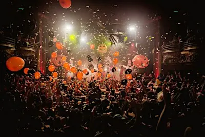 HALLOWEEN PARTY