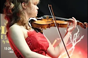 CLASSICAL MUSIC FOR EVERYONE violin& piano live concert ,any ages