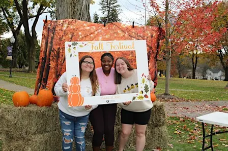 A Perfect Fall Day to Discover Thiel
