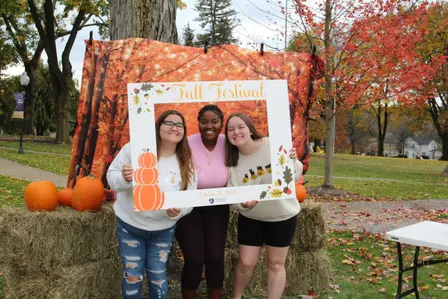 A Perfect Fall Day to Discover Thiel