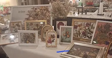 Flower Pressing Art