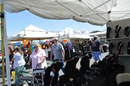 Art Attack Promotions 2027 New Years' Art Market on Catalina Pointe!