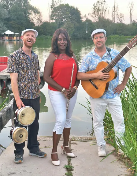PICKING COMBO feat. ZULEMA HECHAVARRIA BLANCO • Missy Sippy