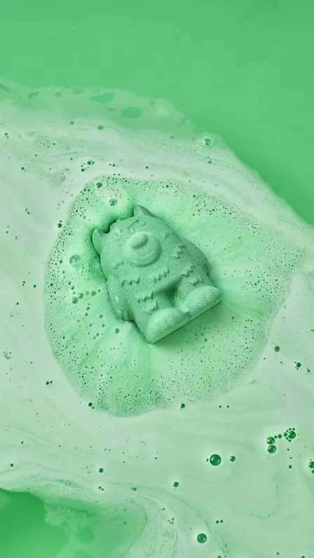LUSH Halloween Bath Bomb Workshop