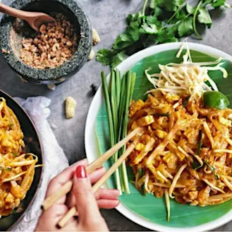 In-person class: From Wok to Table: Classic Pad Thai (Austin)