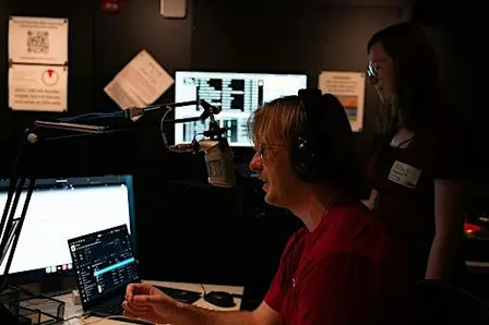 Tour of the KVCU Radio 1190 Station