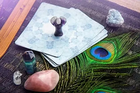Crystals Class: Creating Your Sacred Tarot Set-Up