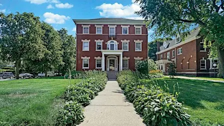 ️ Historic Kenwood — Mansions, Megastars & Hidden Gems! ‍